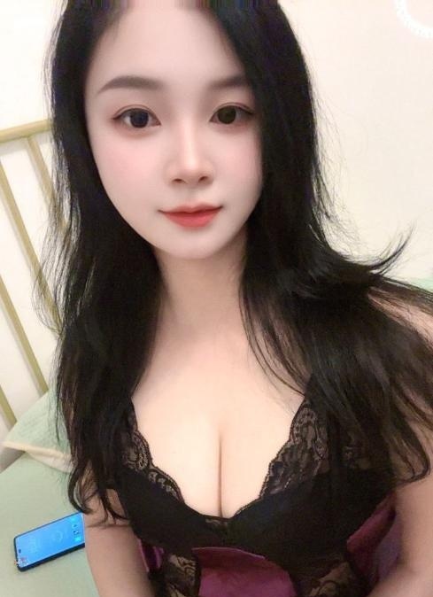 武侯区大胸朵朵老师