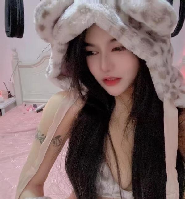 南山超莞式辣妹