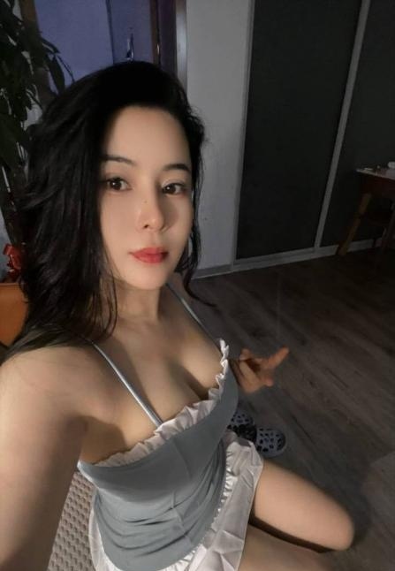 丰乳肥臀雨欣老师