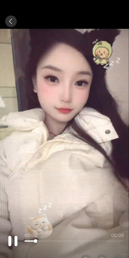 美妆店店主美美