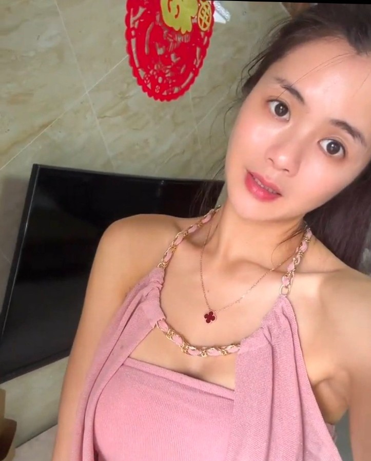 龙华性感风骚少妇