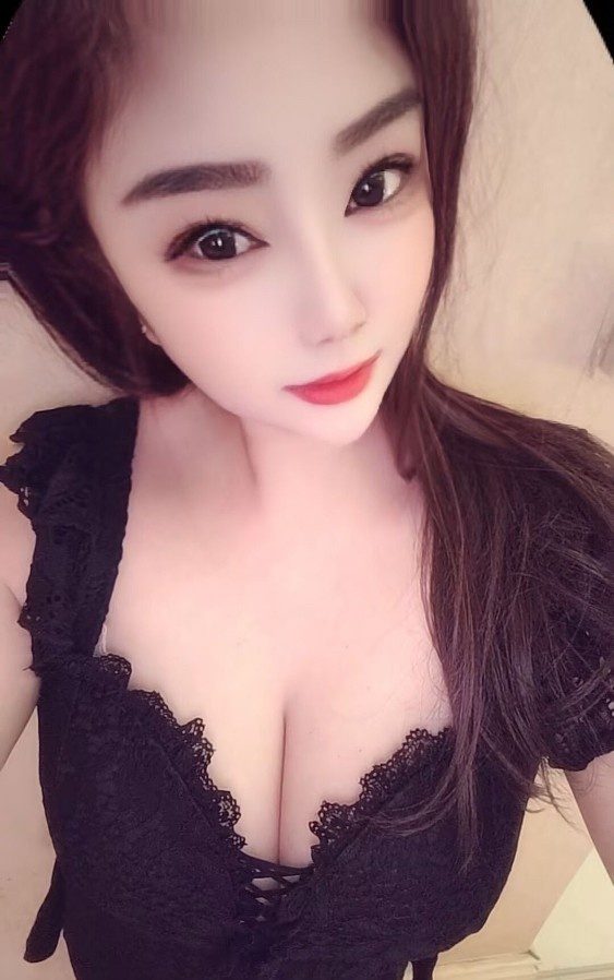 西湖大奶少妇