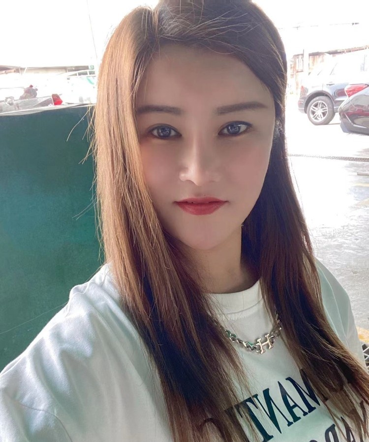 龙岗风骚性感少妇