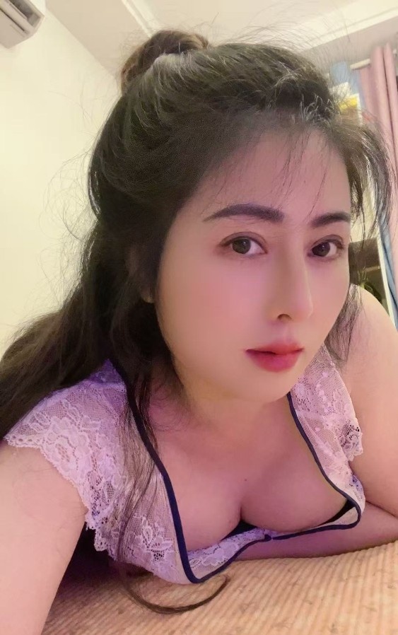 风骚肉臀榨汁机