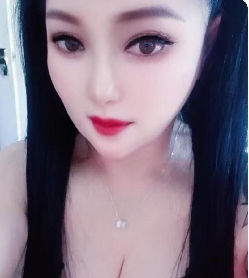 大胸泄火熟妇