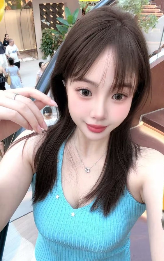 妩媚翘臀小妹苏苏