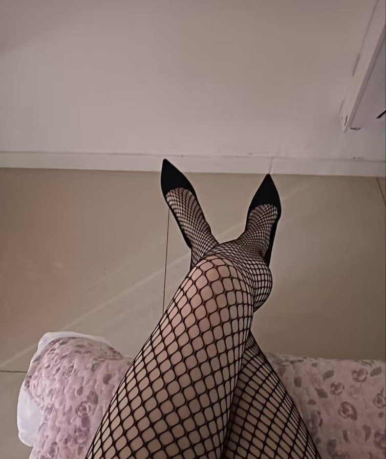 大胸气质少妇