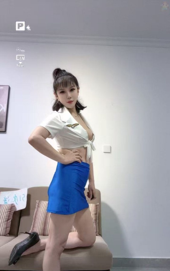人妻骚妇霞霞