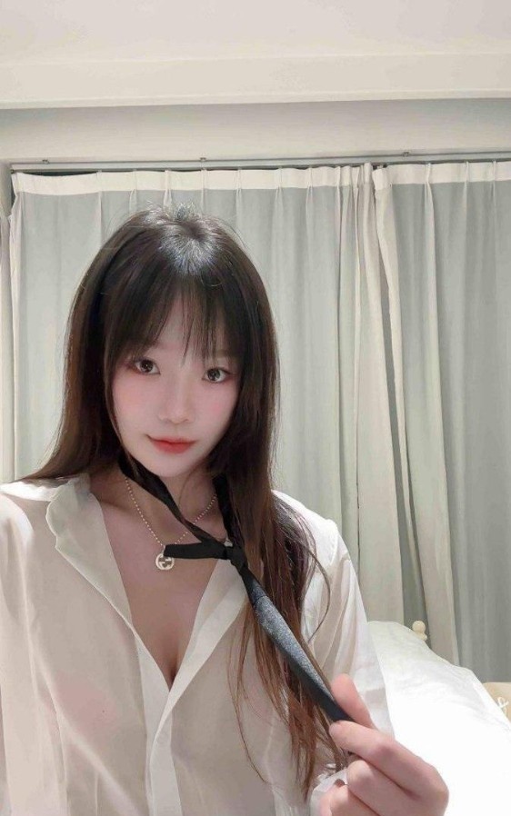 杨浦肤白貌美大胸骚妹慧慧