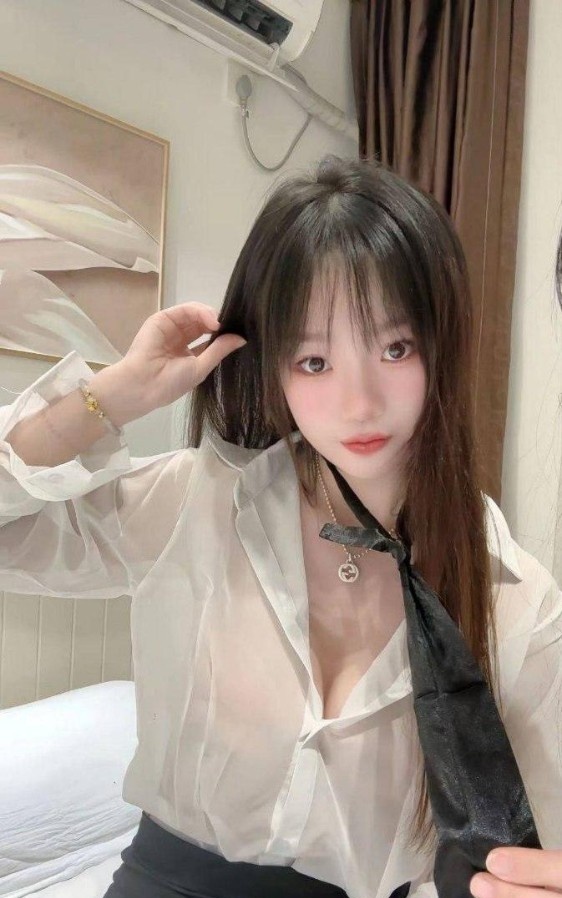 杨浦肤白貌美大胸骚妹慧慧