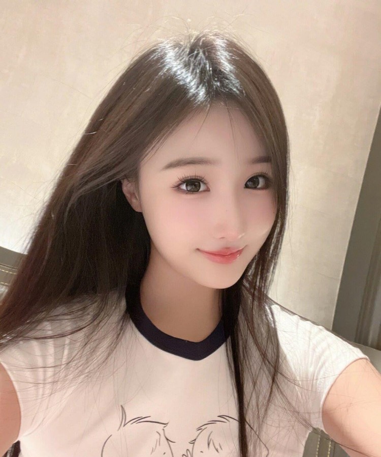 慈溪高颜值极品美少女身材丰满服务很到位