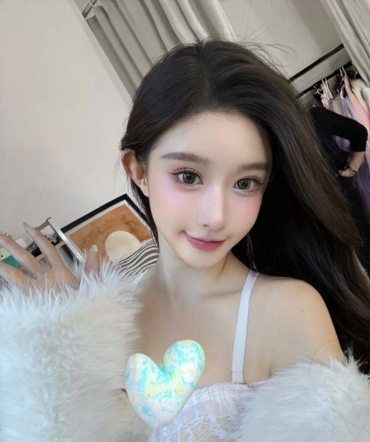 极品粉嫩妹（可无套内射）自带公寓