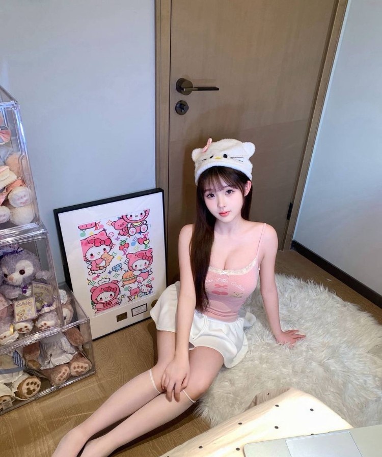 南昌极品精选:学生妹 萝莉 少 妇 护士等资源丰富 价格实惠【可无套内射自带公寓】妹妹有体检报告
