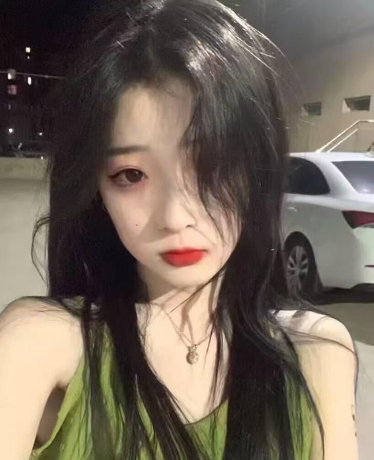 吴兴03年小姐姐