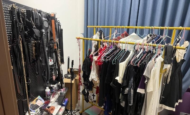 东站制服诱惑