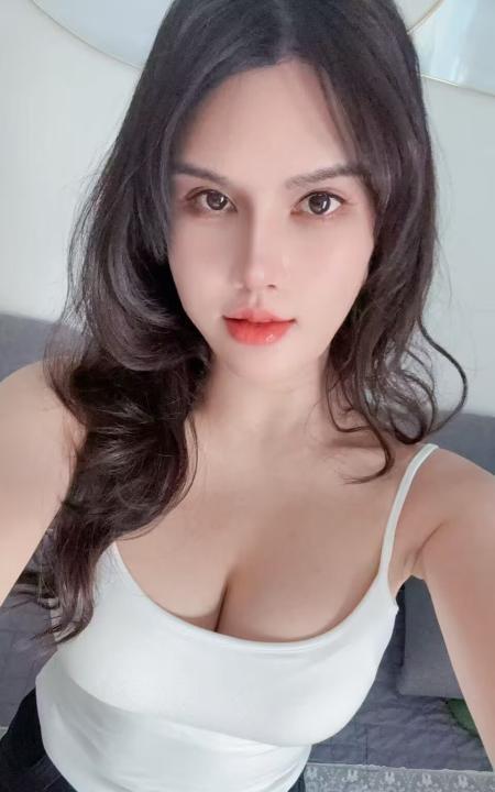 可舌吻美女婉言
