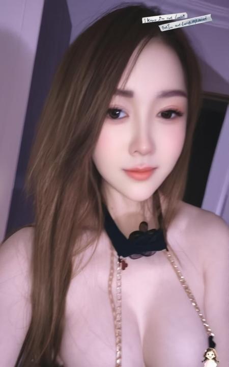 爆乳细腰骚女伊晗