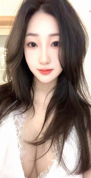 大奶温柔妹