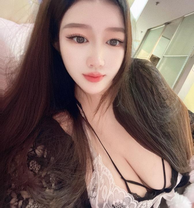 性感风骚肥臀御姐