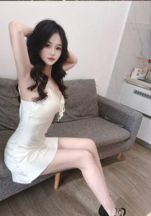 苗条模特梦舒