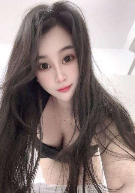 白云大奶梅子老师