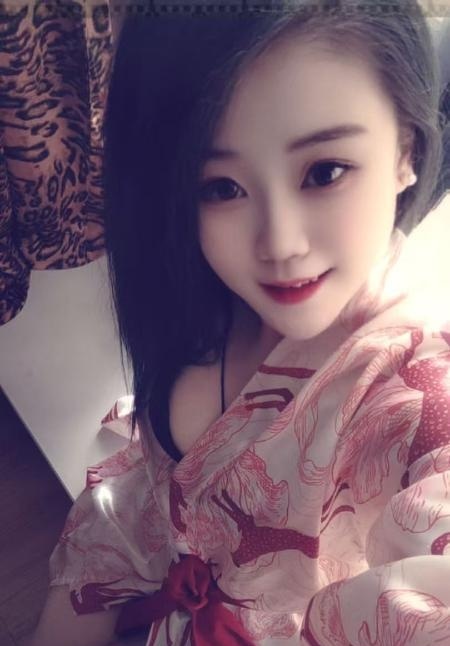 蜜桃臀艾艾
