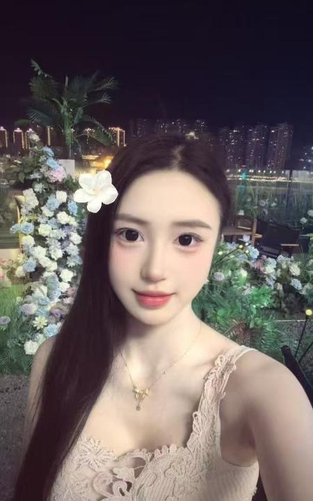 温柔粉嫩小妹妹