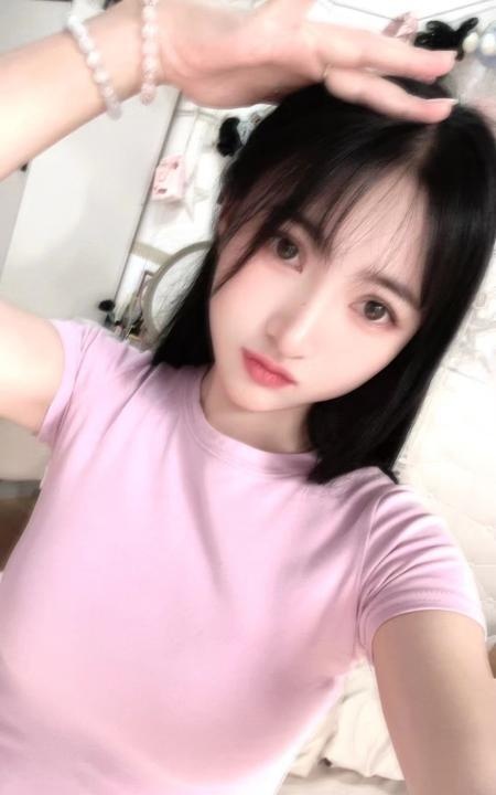 天河可爱小姐姐