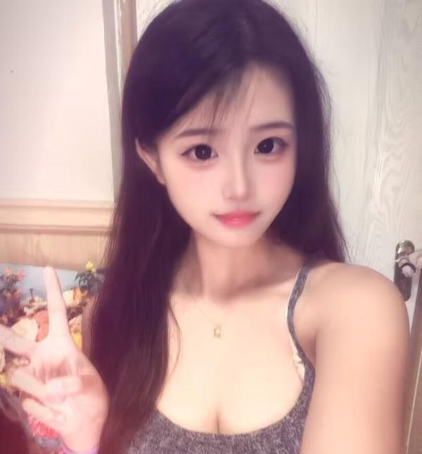 福田19岁嫩妹雅宝