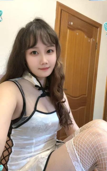 杨浦性感旗袍美女