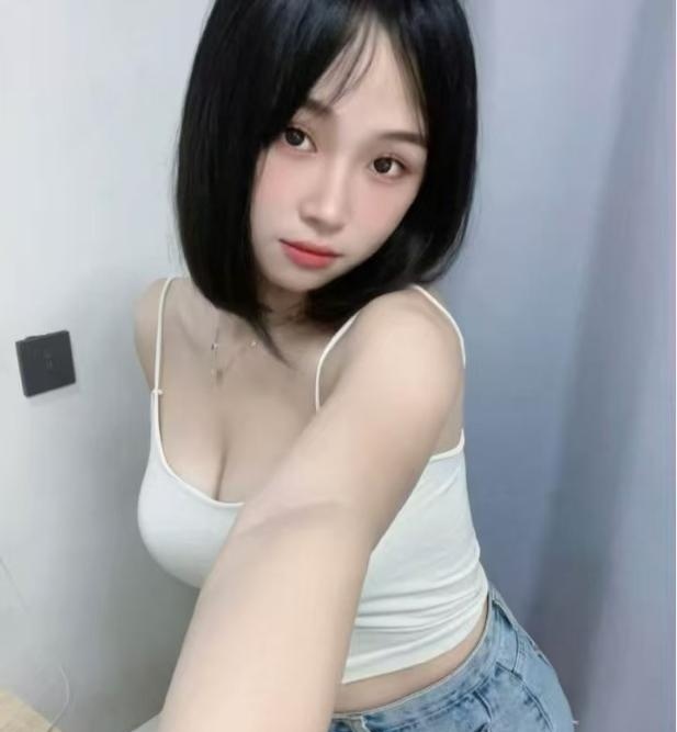 性感美乳紧致小骚货