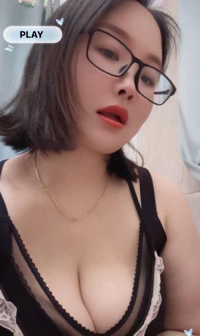 短发肥臀少妇