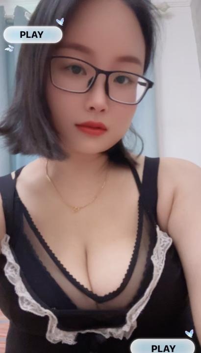 短发肥臀少妇