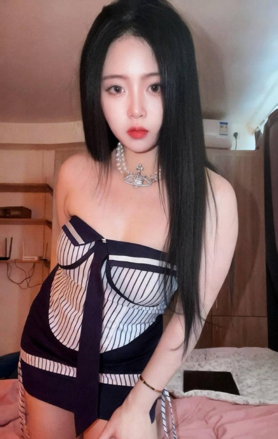 珠海鲍鱼粉嫩多汁小妹（可无套内射）自带公寓