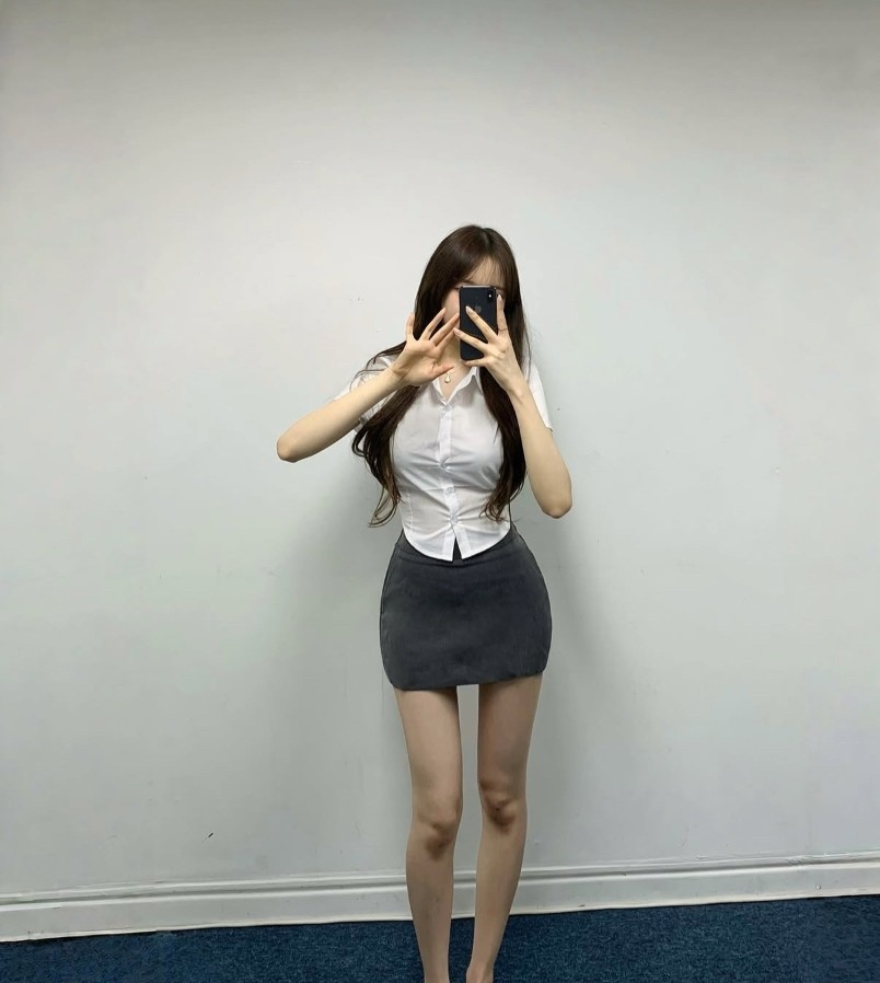 鄂尔多斯粉嫩小白虎思思