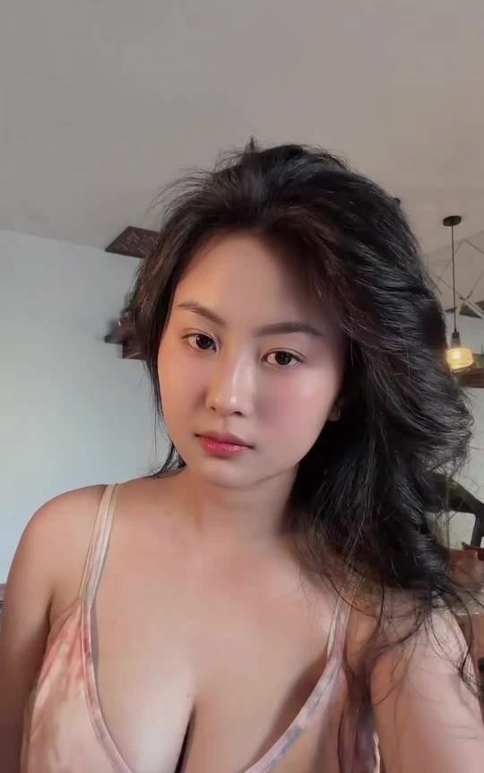 广丰区念念不忘的少妇挑逗的欲火焚身