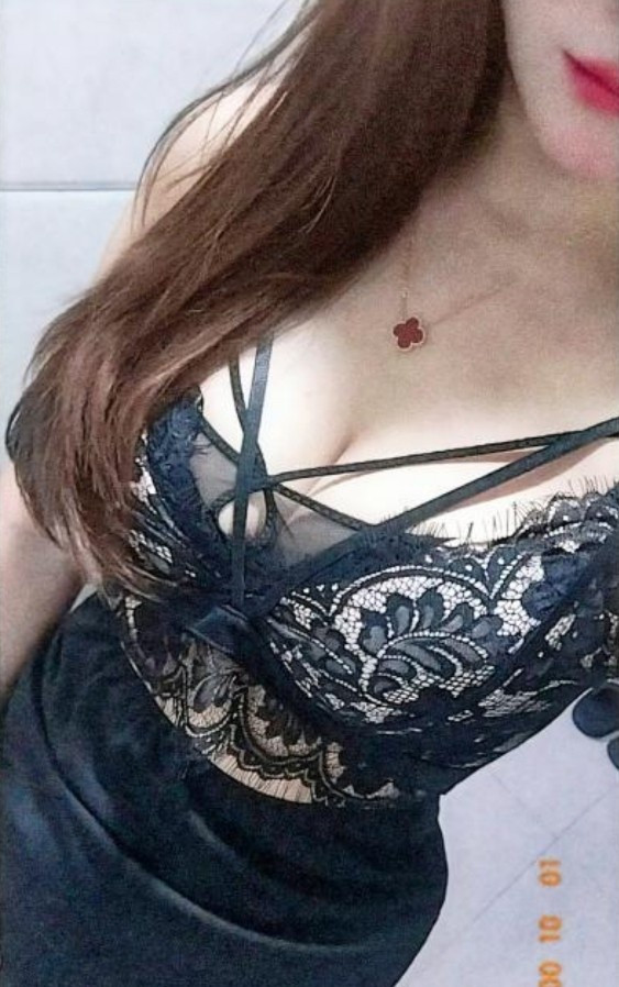 北京市妹子三点粉嫩小穴敏感易喷水