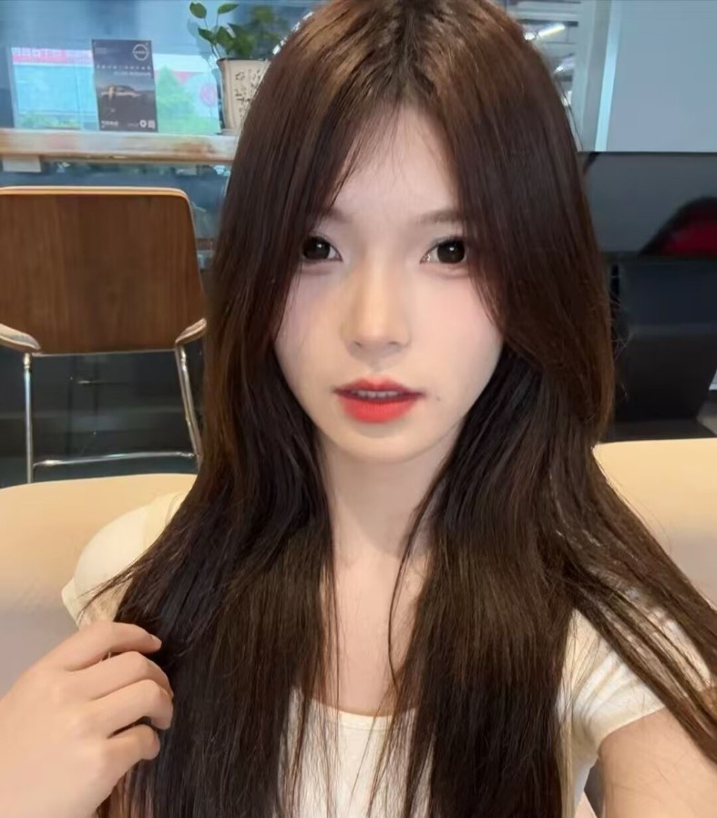 武汉年轻妹子兼职下海回味十足