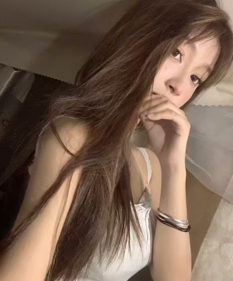 小店区细腰美腿姑娘