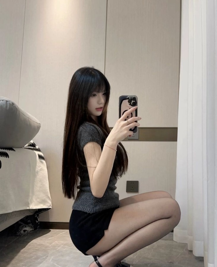 贵阳很会调情互动的制服小姐姐