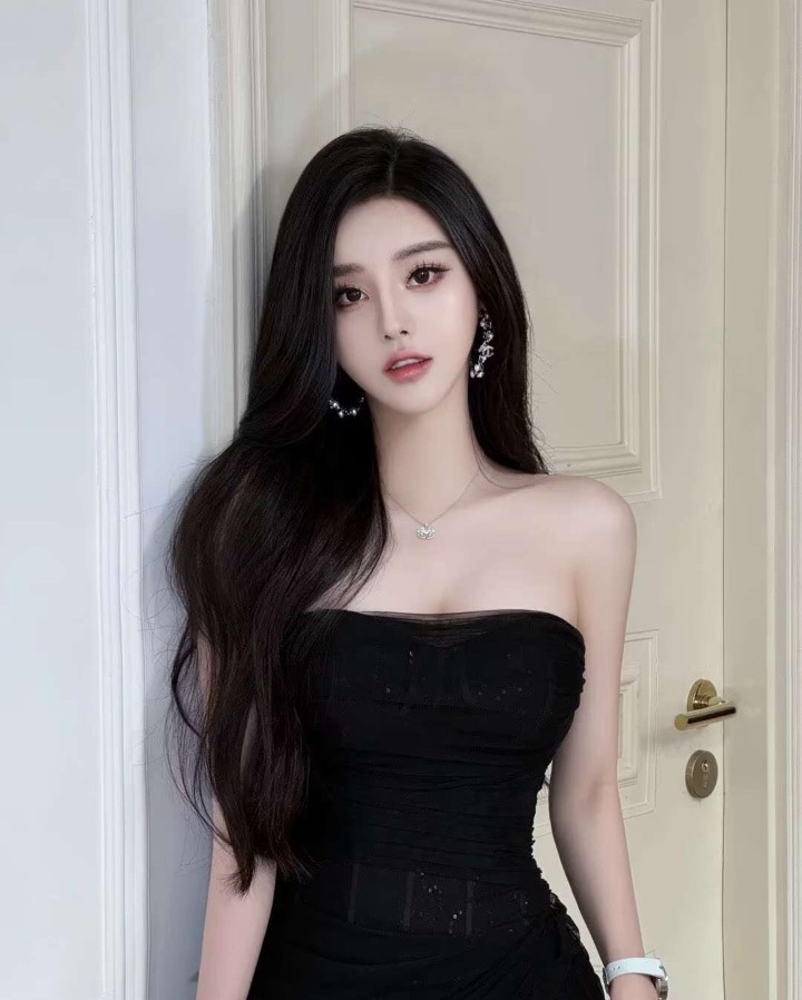 清纯高颜值性感小姐姐
