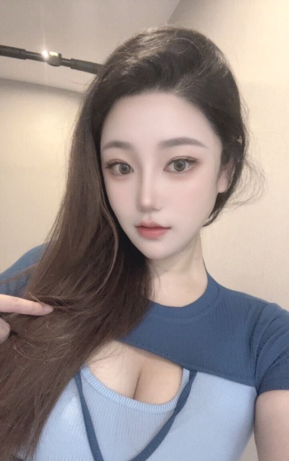 衡水大奶极品粉嫩妹（可无套内射）自带公寓