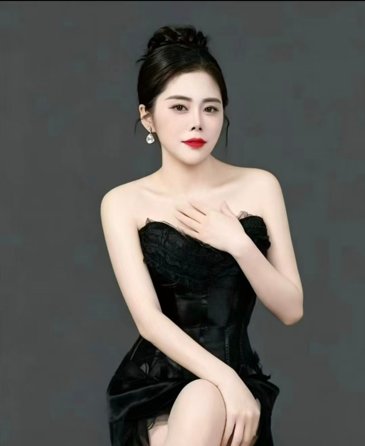 秦淮3张啪啪性感少妇