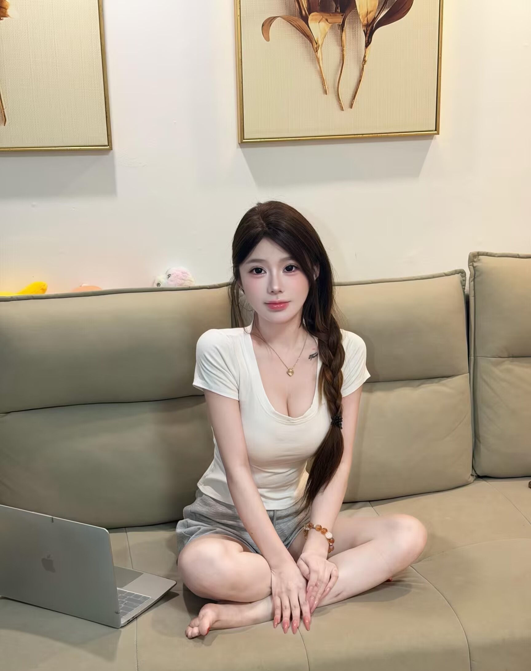 粉嫩小穴紧易敏感型