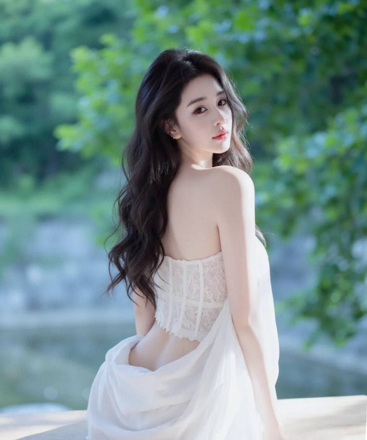 姐姐兼职 水多粉嫩逼紧
