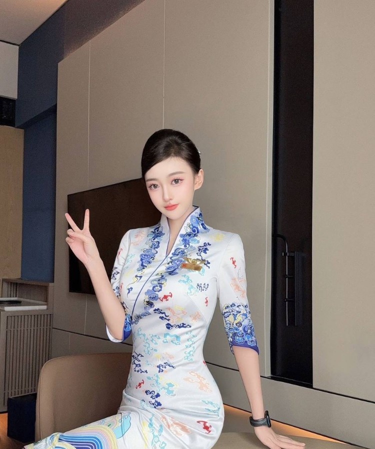 空姐刚下海 最喜欢肉棒