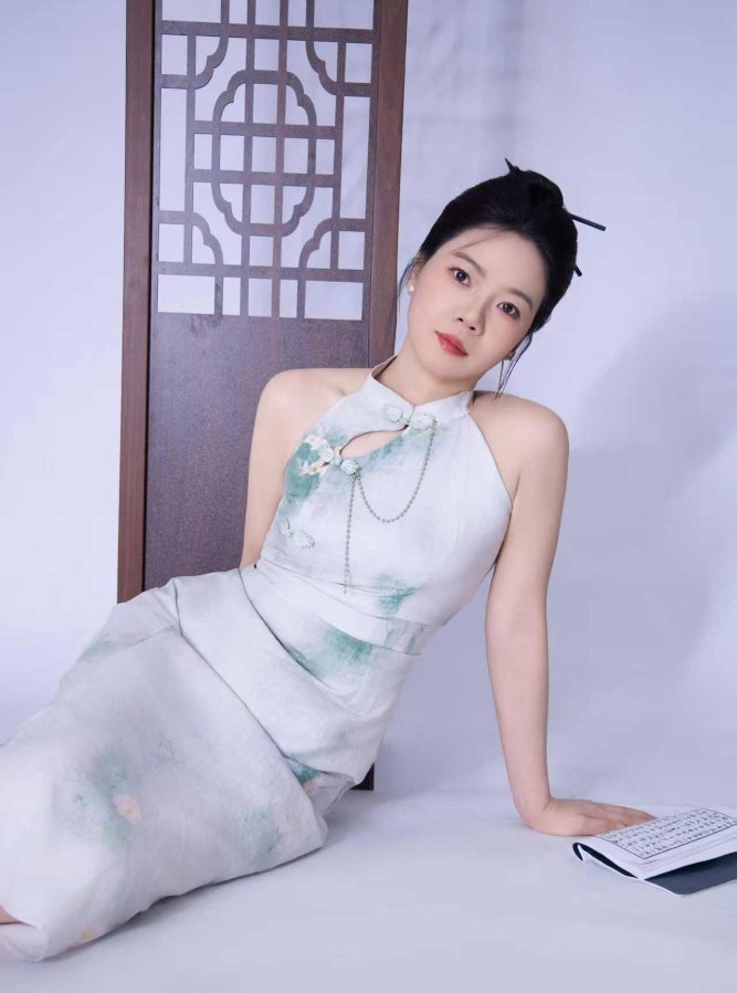 天府一街风骚少妇文静
