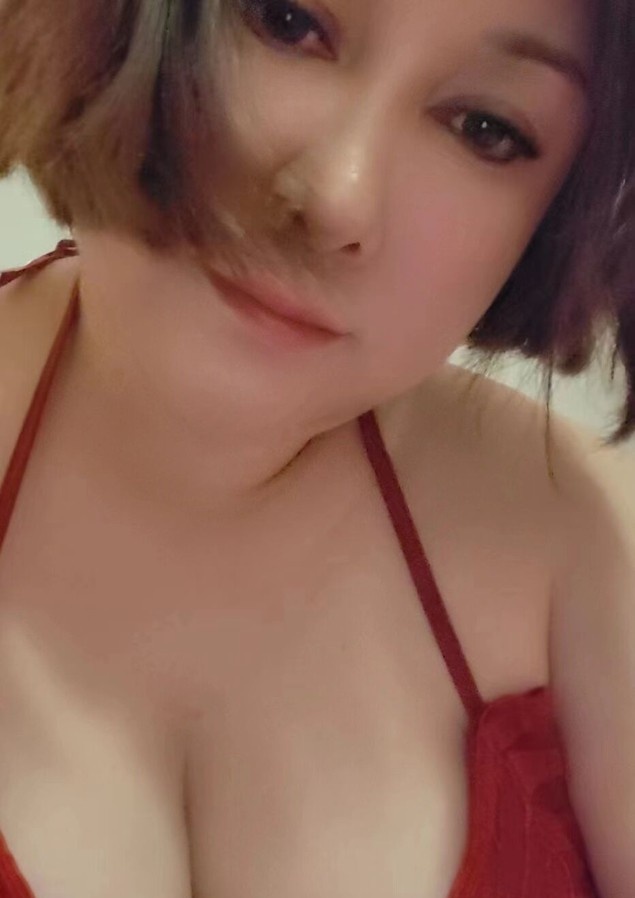 秦淮区大奶少妇可三通