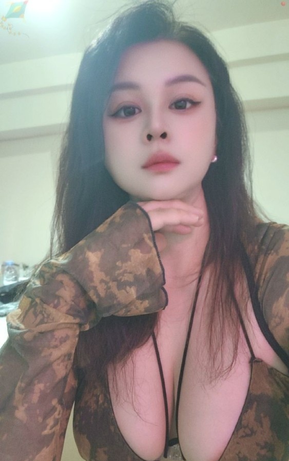 世纪城巨乳少妇