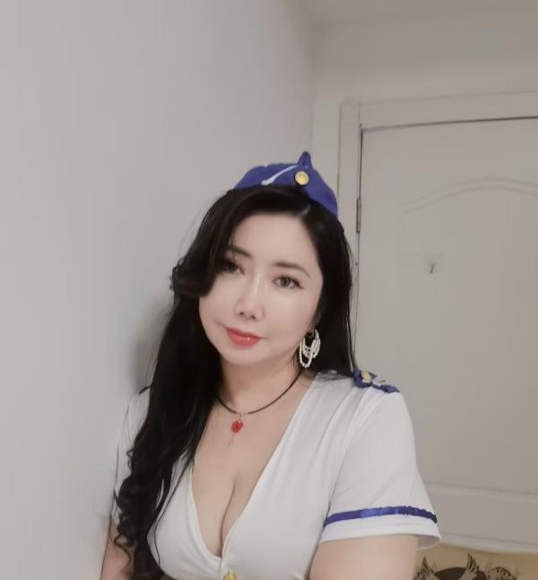 杭州丰满喷潮少妇
